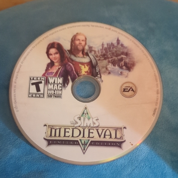 Other - The Sims Medieval Limited Edition Game Disc